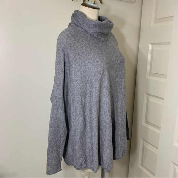 cyrus Grey Comfy Cozy Oversize Knit Sweater Bat's Wings Sleeves Cowlneck Sz S - Picture 7 of 11